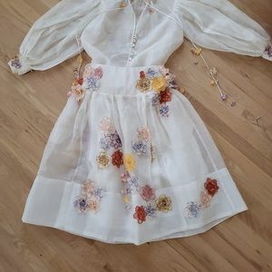 Linen, organza set, high waisted skit, Flower appliqués.